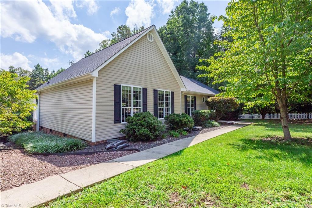 Summerfield Gardens Greenville Nc Fasci Garden