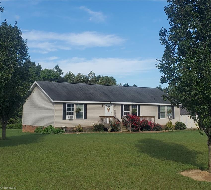 1936 Foxfire Rd, Asheboro, NC 27205 - MLS 1083708 - Coldwell Banker