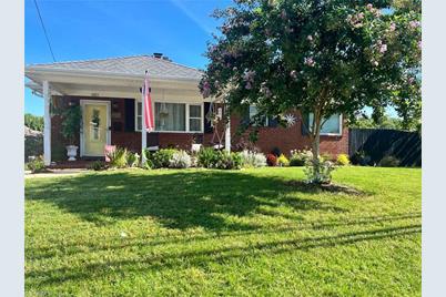 1051 S Main Street, Mount Airy, NC 27030 - Photo 1