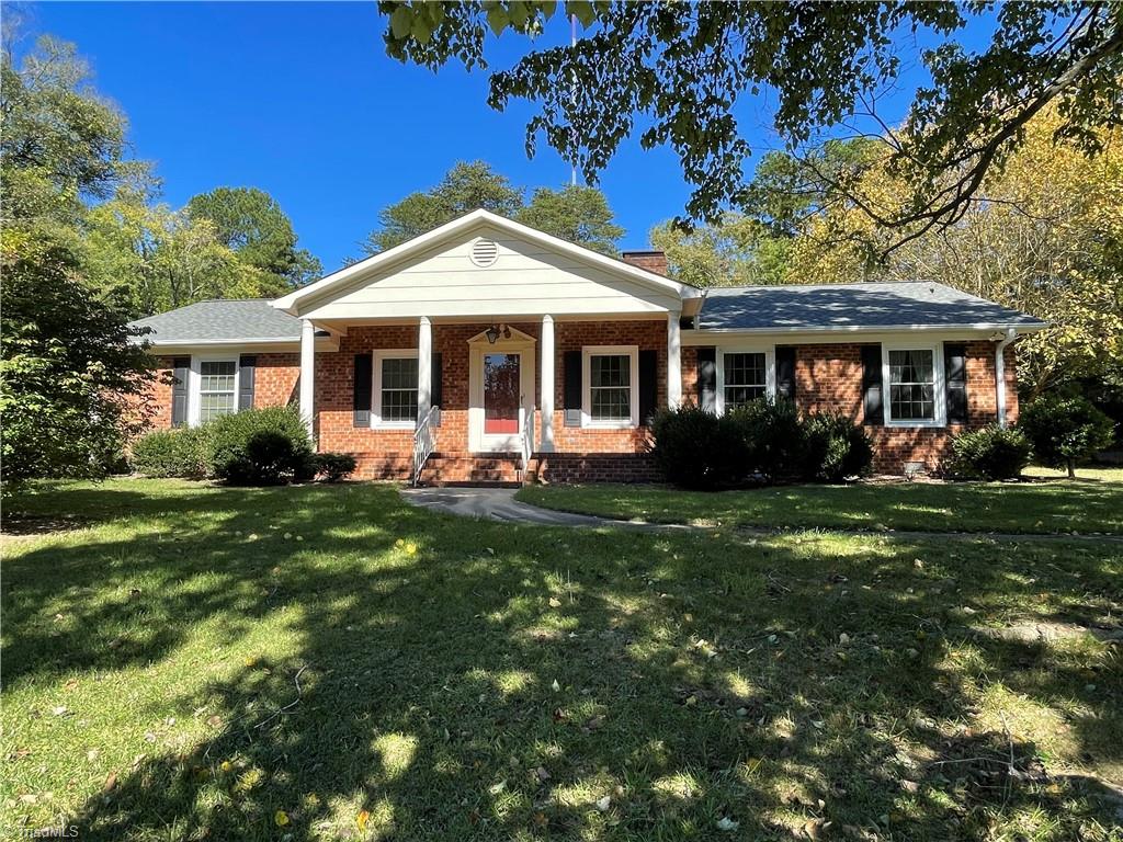 1186 Sweetbriar Rd, High Point, NC 27262 MLS 1086238 Coldwell Banker