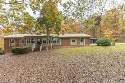 873 Honeysuckle Rd, Asheboro, NC 27203 - MLS 1089316 - Coldwell Banker