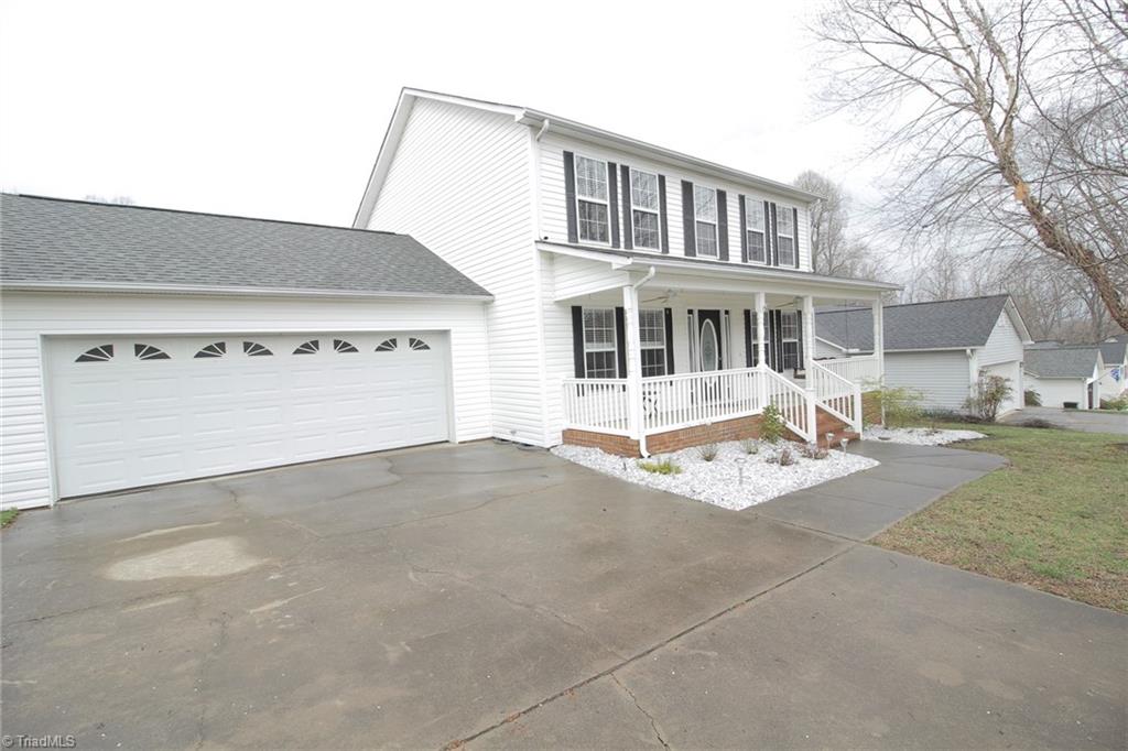 213 Camden Woods Dr, Thomasville, NC 27360 MLS 1098375 Coldwell Banker