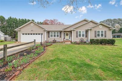 316 E Lake Drive, Mocksville, NC 27028 - Photo 1