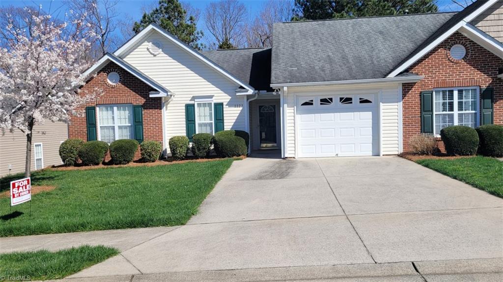 1123 Quaker Ridge Dr, Kernersville, NC 27284 MLS 1100017 Coldwell