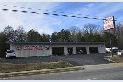 1105 N Fayetteville Street, Asheboro, NC 27203 - Photo 1