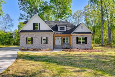 4934 Bent Tree Way, Yadkinville, NC 27055 - Photo 1