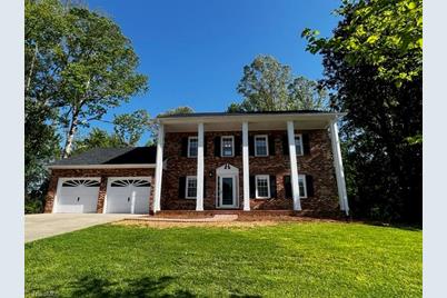 669 Beaumont Poplar Street, North Wilkesboro, NC 28659 - Photo 1