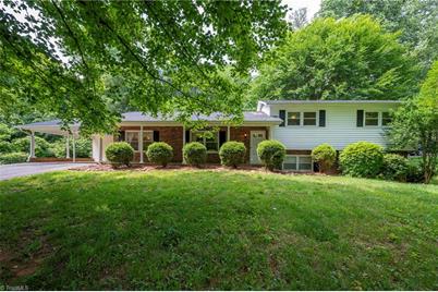 4348 Mashie Drive, Pfafftown, NC 27040 - Photo 1