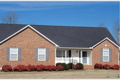 4918 Leigh Lane, Sophia, NC 27350 - Photo 1