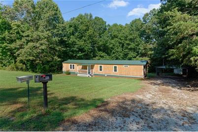 307 Lynnewood Drive, Mount Airy, NC 27030 - Photo 1