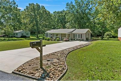 592 Morton Avenue, Asheboro, NC 27205 - Photo 1
