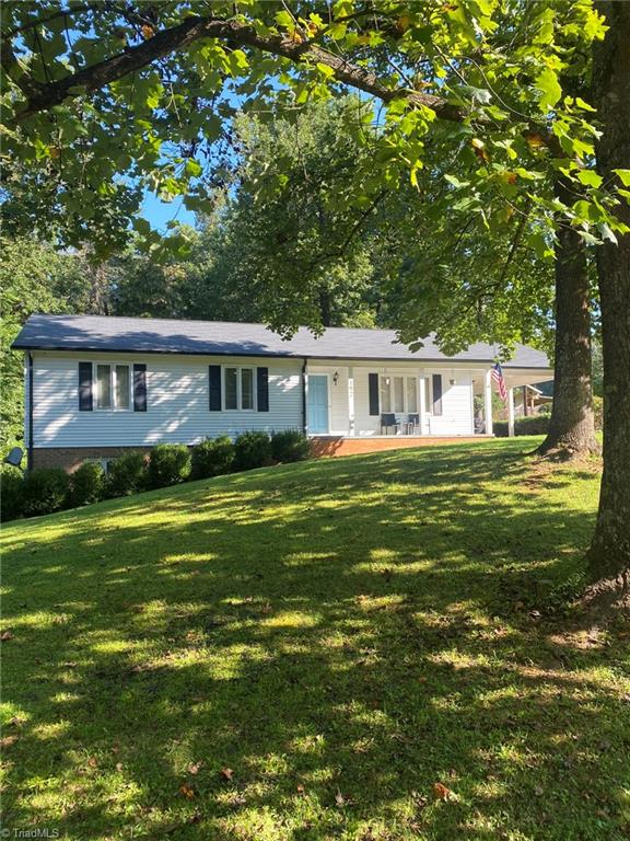 192 Westover Dr, Wilkesboro, NC 28697 MLS 1119477 Coldwell Banker