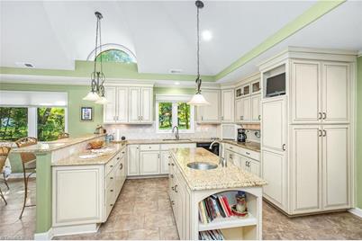 1005 Longreen Drive, Kernersville, NC 27284 - Photo 1