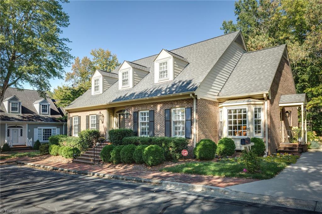 10 St Augustine Square, Greensboro, NC 27408 MLS 1121747 Coldwell