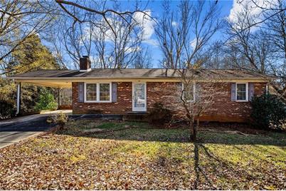 330 Green Meadows Drive, Lexington, NC 27292 - Photo 1