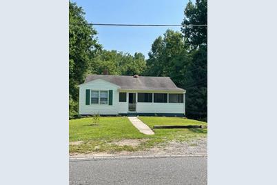 1359 Wentworth Street, Reidsville, NC 27320 - Photo 1