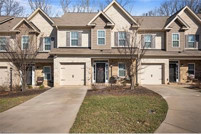 26 Pisgah Forest Circle - Photo 1