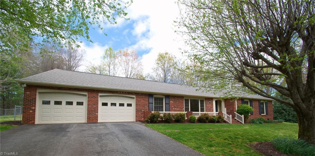 100 Cedar St, North Wilkesboro, NC 28659 MLS 1137978 Coldwell Banker