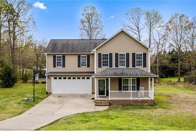 2840 Horseshoe Bend Road, Randleman, NC 27317 - Photo 1