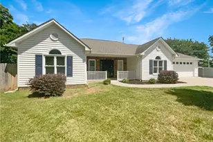 105 Stonburg Rd, Clemmons, NC 27012 - Photo 1