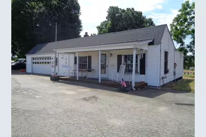 1717 W Mountain Street, Kernersville, NC 27284 - Photo 1