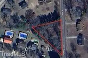 400 John St, Eden, NC 27288 - Photo 1