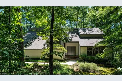 3200 Saint Regis Road, Greensboro, NC 27408 - Photo 1