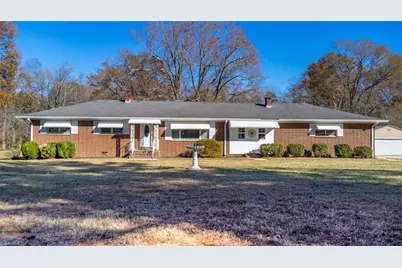 5815 Kings Court, Pleasant Garden, NC 27313 - Photo 1