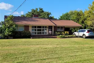 130 Williamson Ave, Mount Airy, NC 27030 - Photo 1