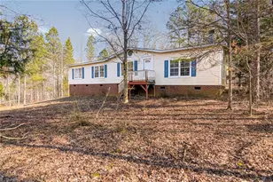 367 Wedgewood Dr, Lexington, NC 27292 - Photo 1