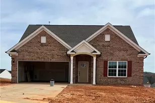 2727 Clear Lk Ct, Winston-Salem, NC 27106 - Photo 1