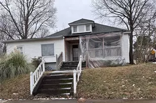 614 Tucker St, Burlington, NC 27215 - Photo 1