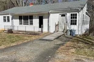 41 Park Rd, North Wilkesboro, NC 28659 - Photo 1