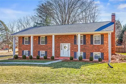 124 Kingston Avenue, Kernersville, NC 27284 - Photo 1