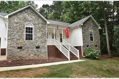 179 N Hazelwood Drive, Mocksville, NC 27028 - Photo 1