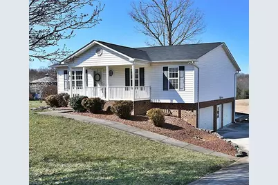 128 Lynne Avenue, King, NC 27021 - Photo 1