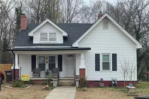 213 Carter St, Reidsville, NC 27320 - Photo 1