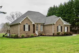 920 Sandy Cross Rd, Reidsville, NC 27320 - Photo 1