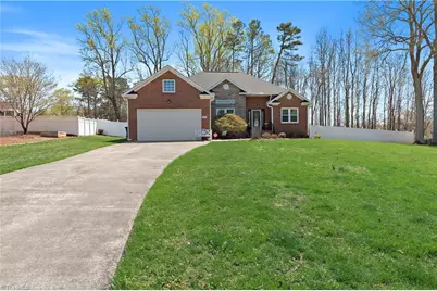 110 Rustinburg Court, Clemmons, NC 27012 - Photo 1