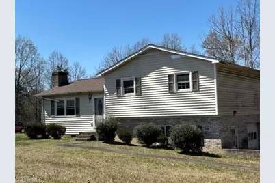 165 Rockaway Drive, Winston-Salem, NC 27107 - Photo 1