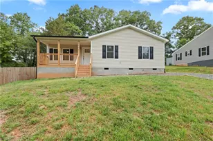 1005 Willow St, Eden, NC 27288 - Photo 1