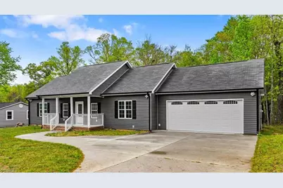 710 Booker T Washington Avenue, Asheboro, NC 27203 - Photo 1