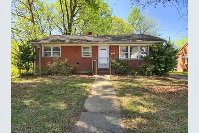 602 NW Market Street, Reidsville, NC 27320 - Photo 1