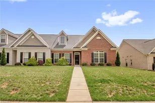 1442 Crestlawn Trail, Pfafftown, NC 27040 - Photo 1