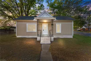 621 Morehead St, Eden, NC 27288 - Photo 1