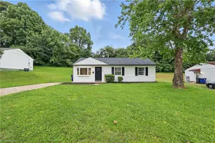 3928 Oak Ridge Dr, Winston-Salem, NC 27105 - Photo 1