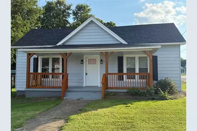 401 Greenwood Street, Eden, NC 27288 - Photo 1