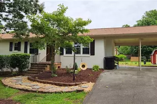 2917 Trail 6, Burlington, NC 27215 - Photo 1