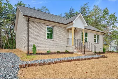 2314 Kings Court, Madison, NC 27025 - Photo 1