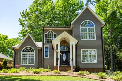 2122 Hawthorne Lane, Wilkesboro, NC 28697 - Photo 1